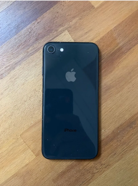 Iphone 8 64G